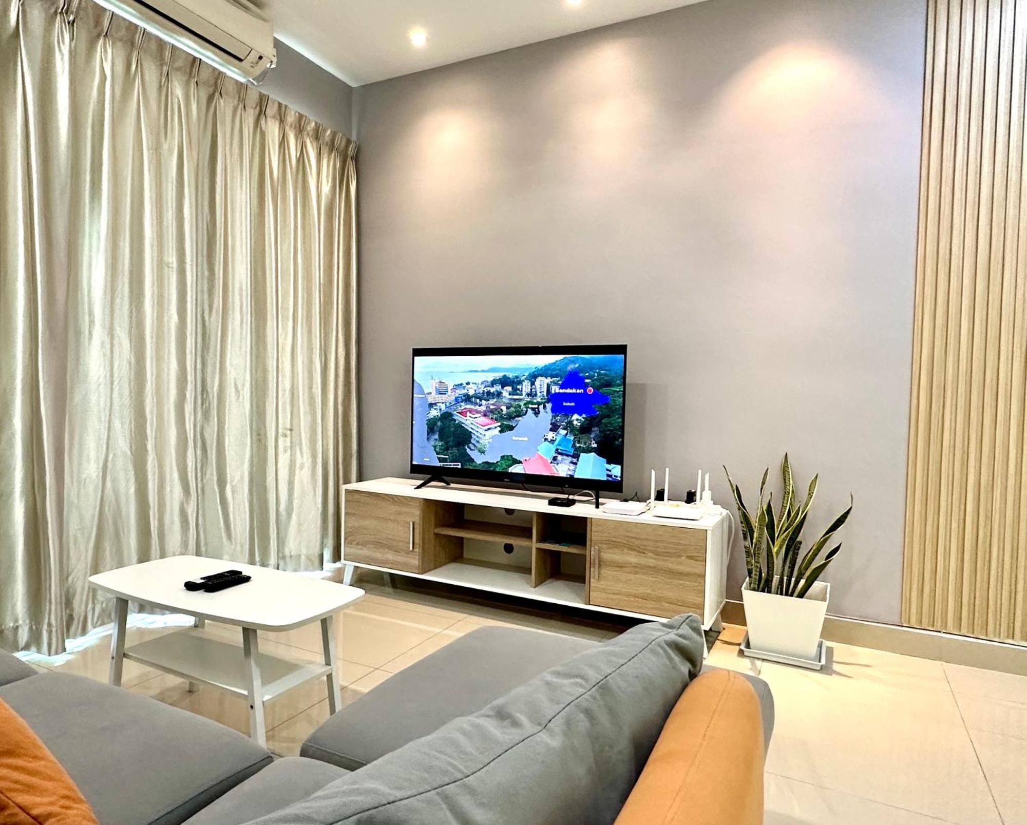 Ijm Condo With Pool #Yoyo Homestay Сандакан Екстер'єр фото